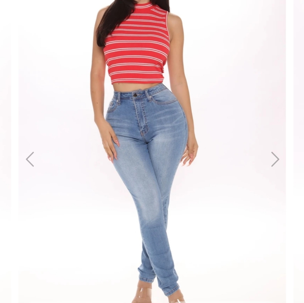 Fashion nova Curve skinny 👖 medium blue wash
